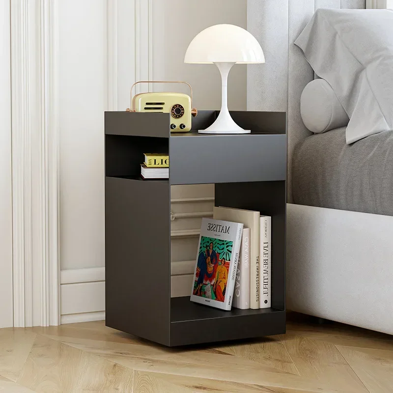 Nordic Storage Cabinet Nightstands Modern Creative Luxury Beauty Nightstands Artistic Metal Table De Chevet Bedroom Furniture