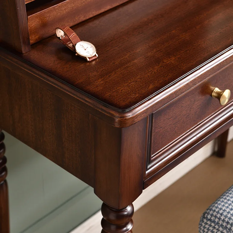 Comò in legno massello