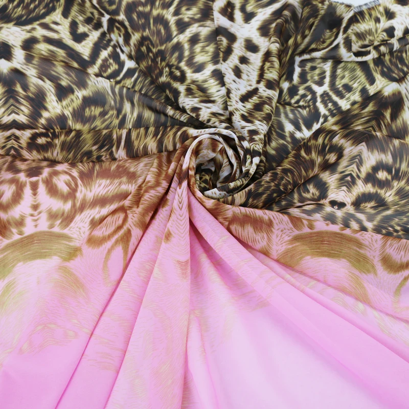 Drucken Sie Chiffon 58'' breit nach Meter digital rosa Leoparden-Chiffon-Stoff für Kleider – Detail 8