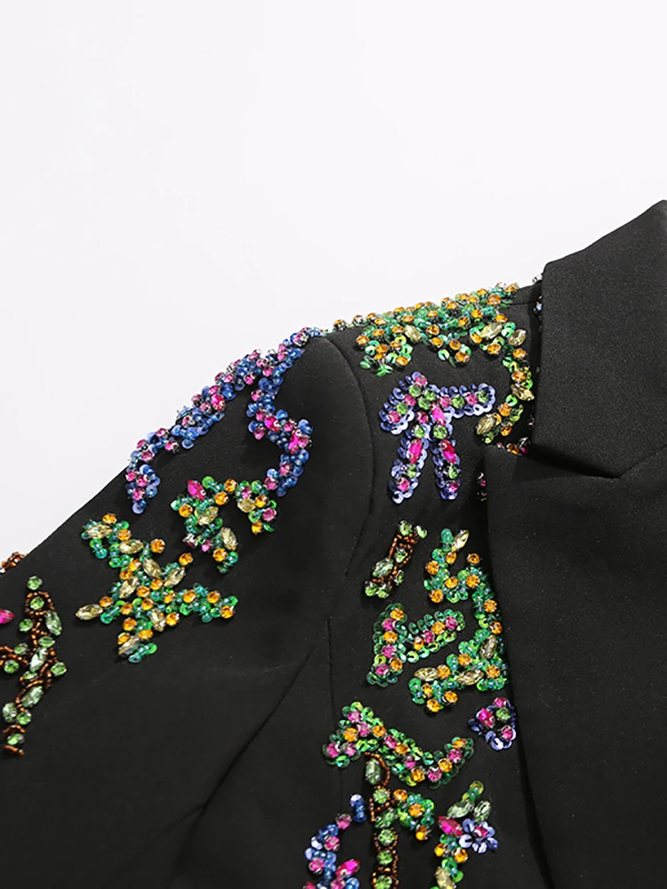 Seksowna marynarka damska z dekoltem w serek, luksusowymi cekinami i koralikami, dopasowana, czarna, z długimi rękawami, zapinana na jeden guzik, elegancka odzież wierzchnia na wieczorne przyjęcia.