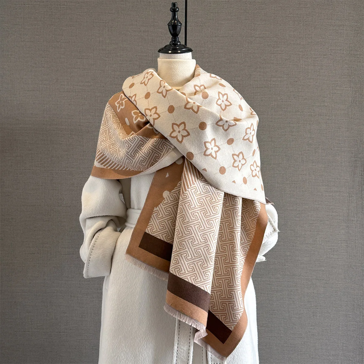 

Новый брендовый элегантный шарф из искусственного кашемира с двусторонним принтом, толстая роскошная шаль, осенне-зимняя холодостойкая ветрозащитная шаль