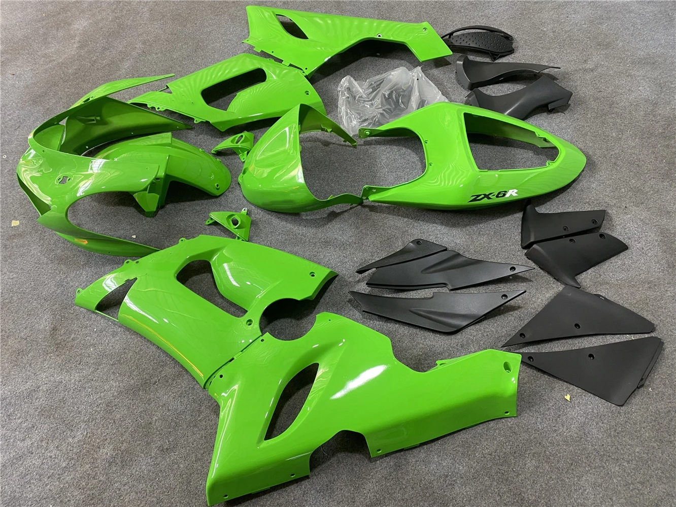 Motorcycle Fairing Kit Suitable for Kawasaki ZX-6R 05-06 Year 6R 636 2005 2006 Fairing Green