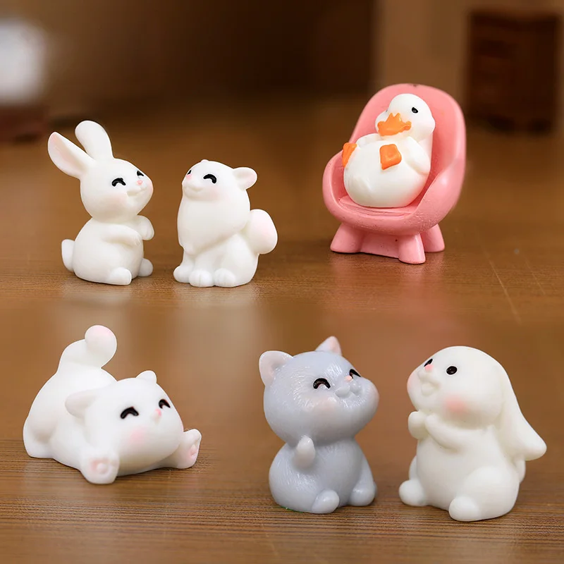10Pcs New Lion Deer Polar Bear White Fox Rabbit Duck Pig Cat Dog Figurine Miniature Fairy Garden Decoration Accessories Modern