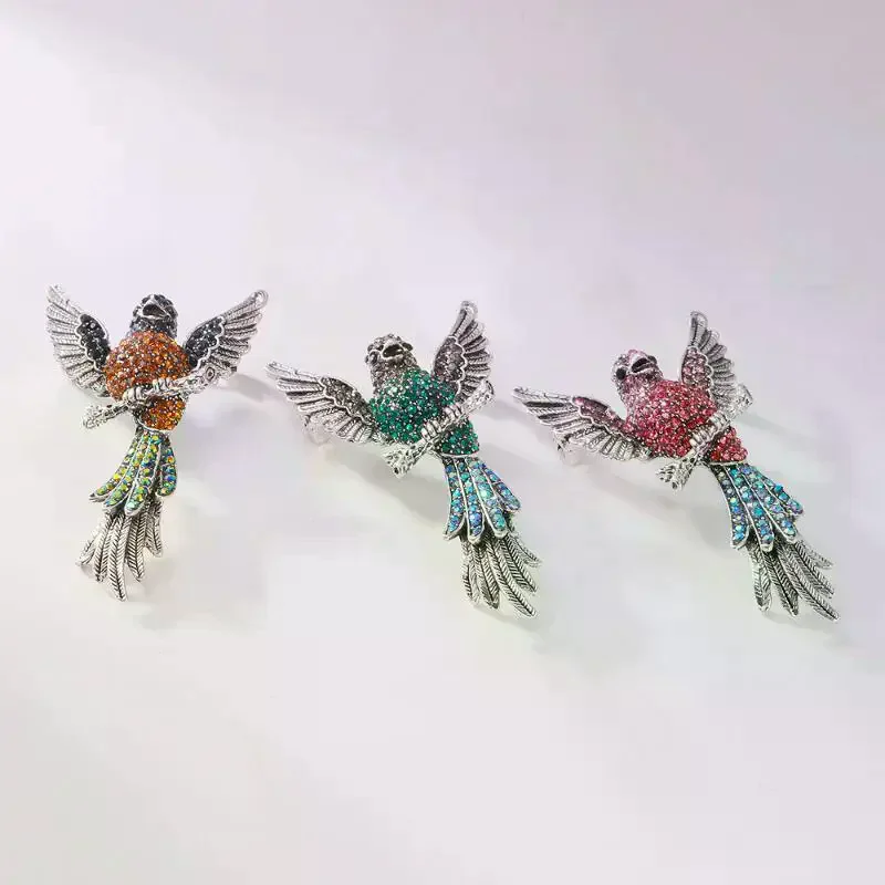 Fashion Exquisite Luxury Full Crystal Animal Hummingbird Brooches For Women Clothing Coat Accessries Gifts