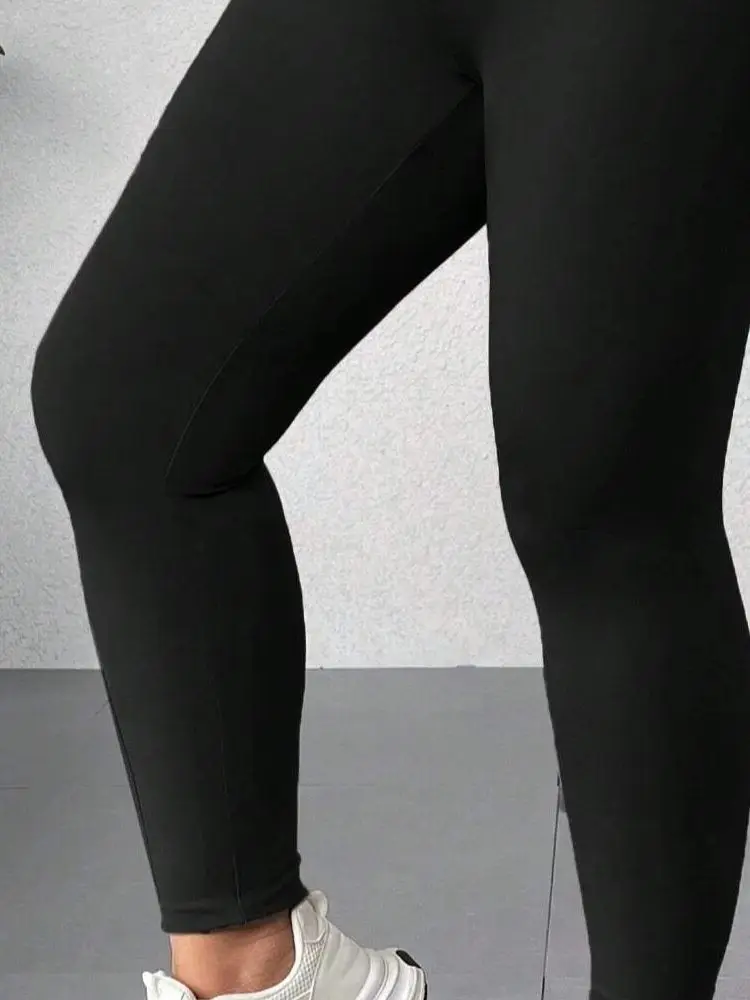 Plus Size Fat Extra Large Size Gorąco sprzedające się obcisłe i ciepłe spodnie z polaru Zimowe spodnie z grubego polaru z elastycznym dołem dla kobiet — zdjęcie 2
