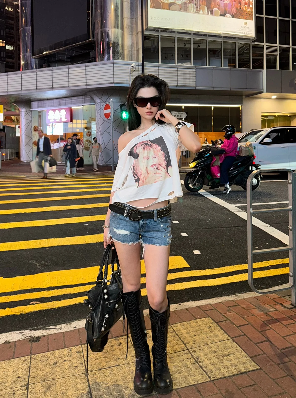 

Low Waist Punk Rivet Decorated American Sle Denim orts Bodycon Women's Jeans Cotton orts Butt Lifting Faionable orts