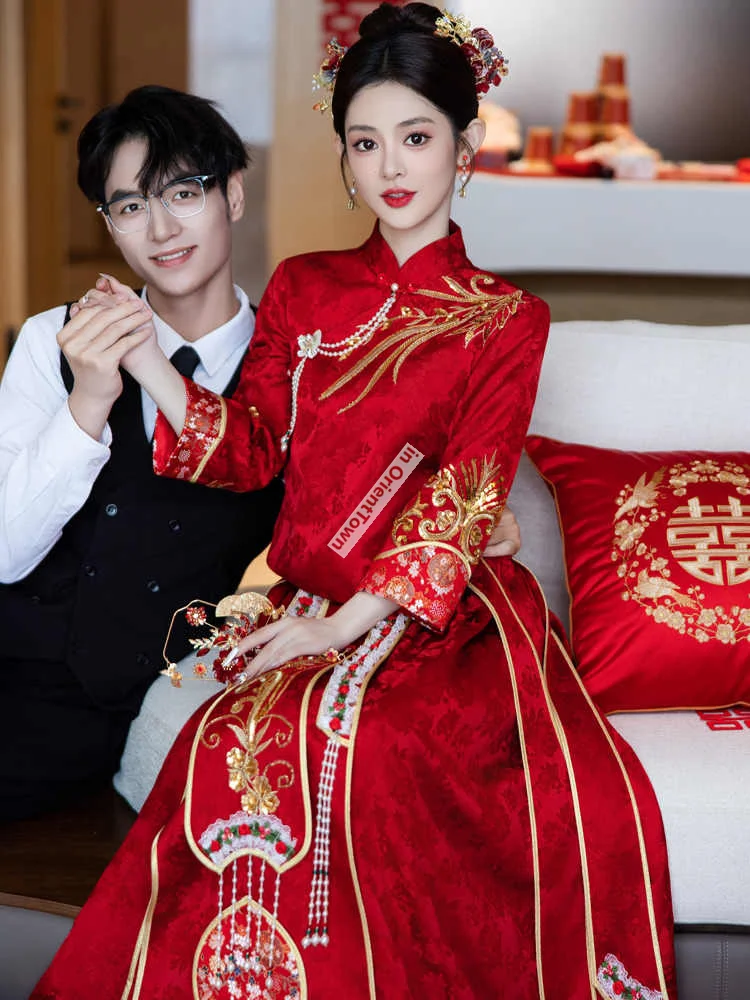 Chinese Style Xiuhe Wedding Dress Bride Toast Costume Autumn Winter Ceremony Show Inheritance Yue Embroidery Apparel Top + Skirt