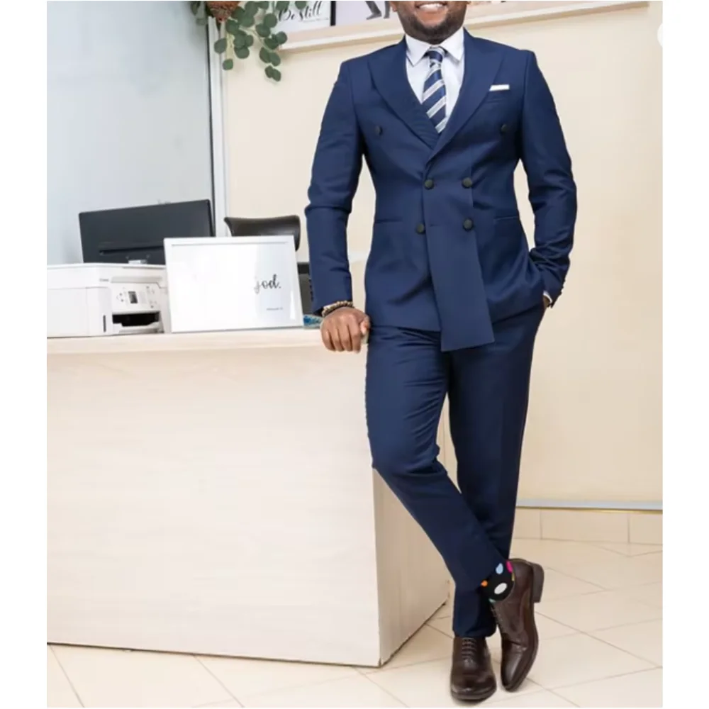 

Elegant Navy Blue Men Suits Groom Tuxedo Business Prom Casual Dress Peaked Lapel Double Breasted Custom Male Clothing 2 Pieces