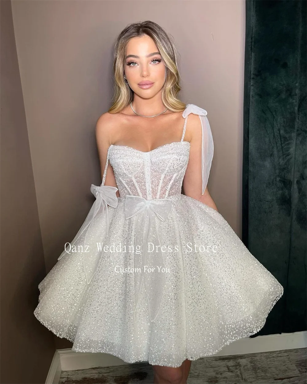 Qanz Glitter Wedding Party Dress Short Tulle Sweetheart Mini Bridal Gowns Above Knee Customized Vestido Noiva Princesa Brilhoso