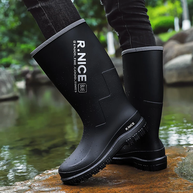 Men's outdoor rain shoes High‑cut  Rain Boots Non-slip Wear-resistant Sole Portable Fishing Kitchen Boots  rainwater operations view 4
