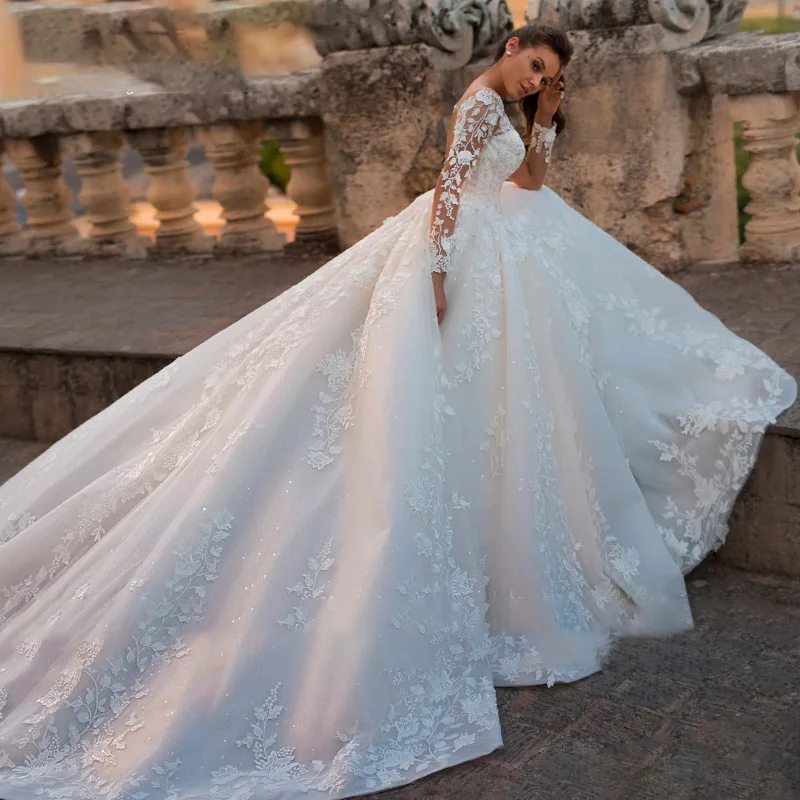 

White Women Wedding Dress Sexy Sheer Neck Full Sleeves Appliqued Bridal Gown Sweep Train Formal Birthday Red Carpet Robe