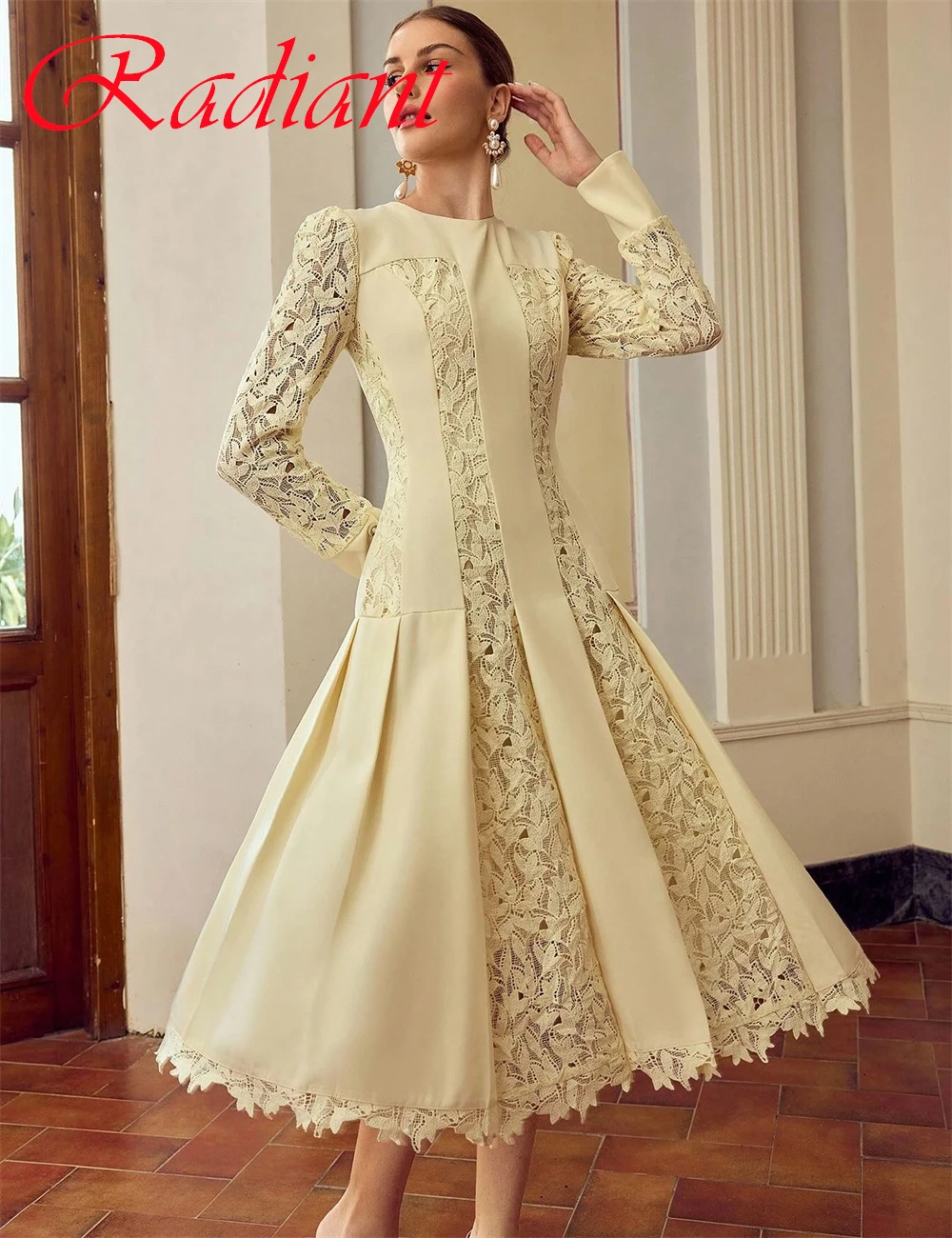 Maßgeschneidertes, hochwertiges gelbes Jersey-Abendkleid, elegantes, anmutiges Abendkleid mit Rundhalsausschnitt und langen Ärmeln, klassische Promi-Kleider