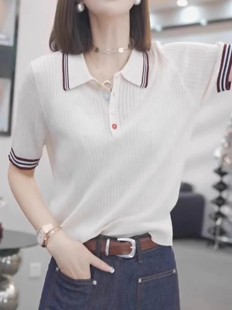 

Свободный повседневный трикотажный топ для похудения, женский базовый топ, корейский Sle Poem Art Lin Commute Sle, обычная посадка на пуговицах...