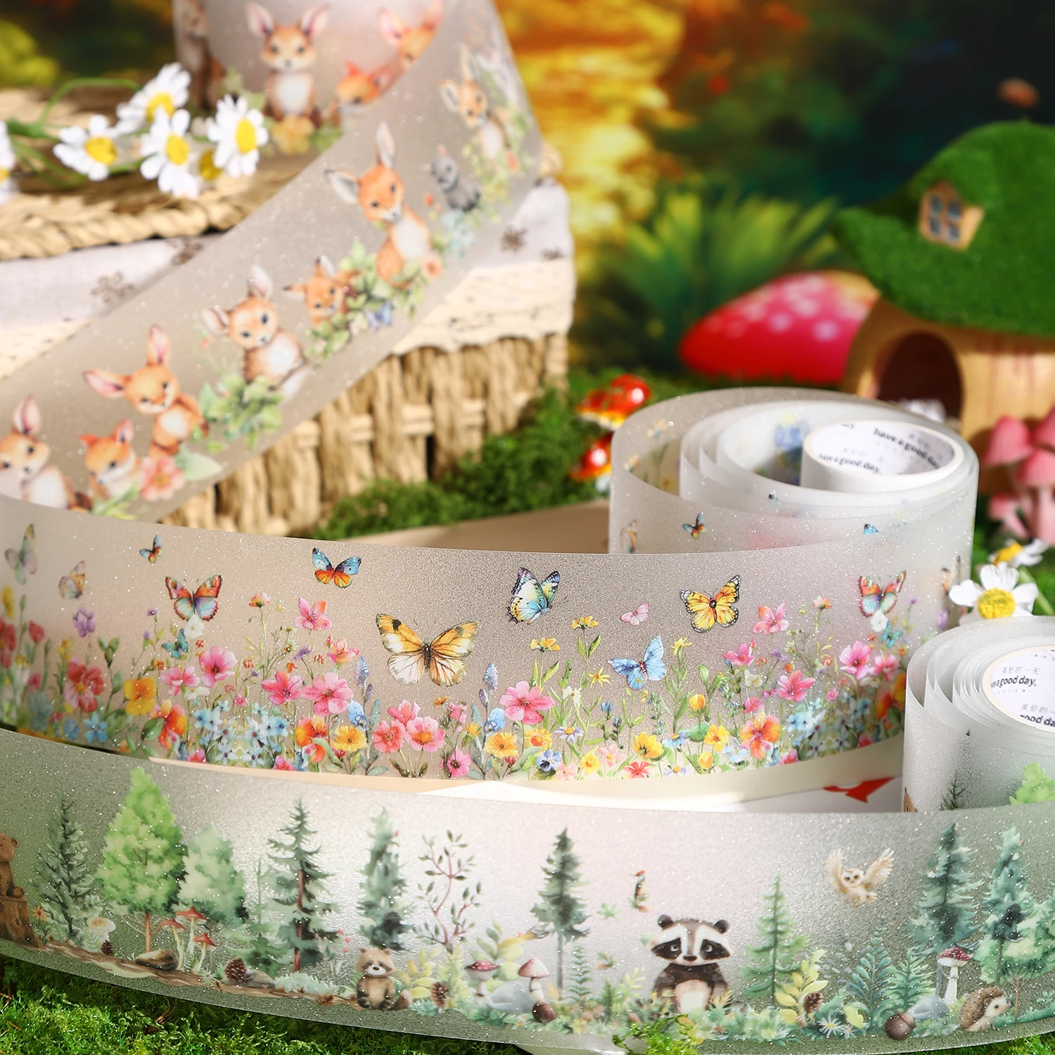 

60mm*200cm Animal World Series Vintage Flower Butterfly Landscaping PET Tape Creative DIY Journal Material Collage Stationery