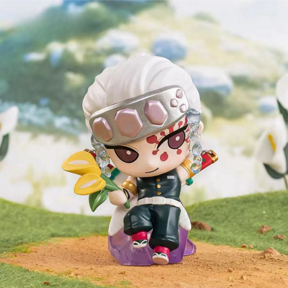 Demon Slayer Flower Series Blind Box, Mignon Kawaii Anime Figure, Modèle de marionnette à main, Jouet tendance, Cadeau pour enfants