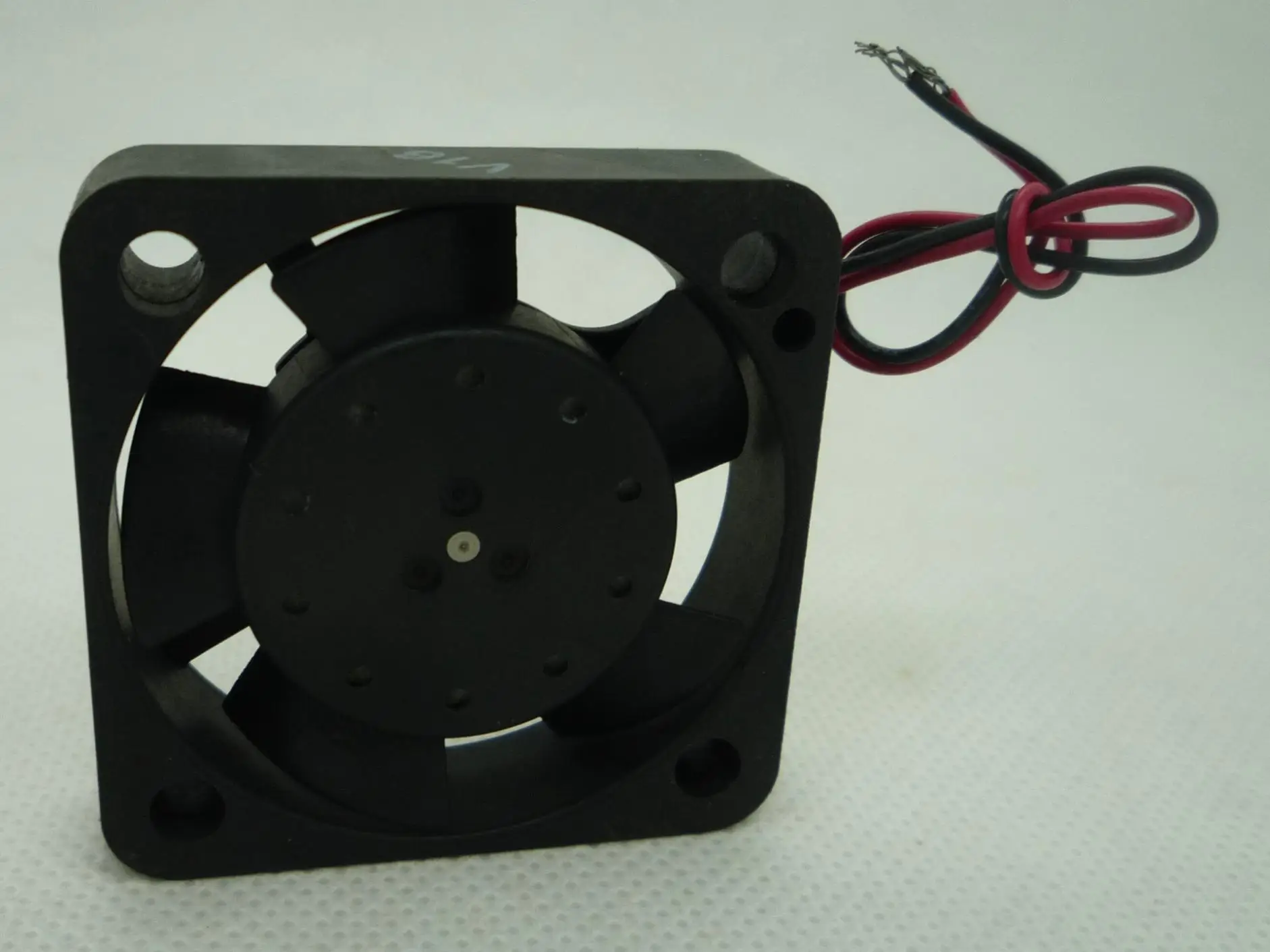 4CM TA150DC C33842-16 4010 5V 0.09A Cooling fan