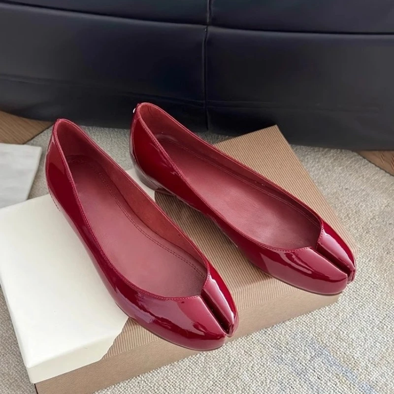 

Loafers Single Flats Patent Leather Mary Jane Wedges Shoes Women Sneakers Shallow Mouth Split Toe Ballet Trainers Summer