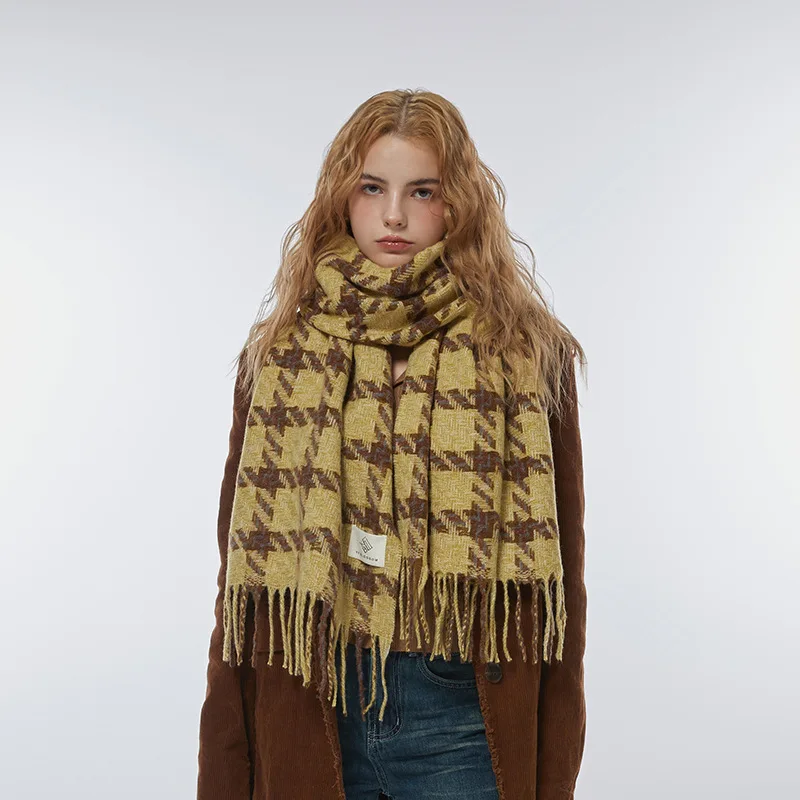 

2023Winter New Soft and Warm Plaid Fringe Scarf with Rugged Edges Can't Remove Hair Outside Cold Proof Couple Checkerboard Shawl