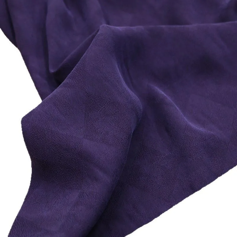 Checkered silk Xiangyunsha fabric with double-sided different colors and charm for cheongsam Hanfu skirts