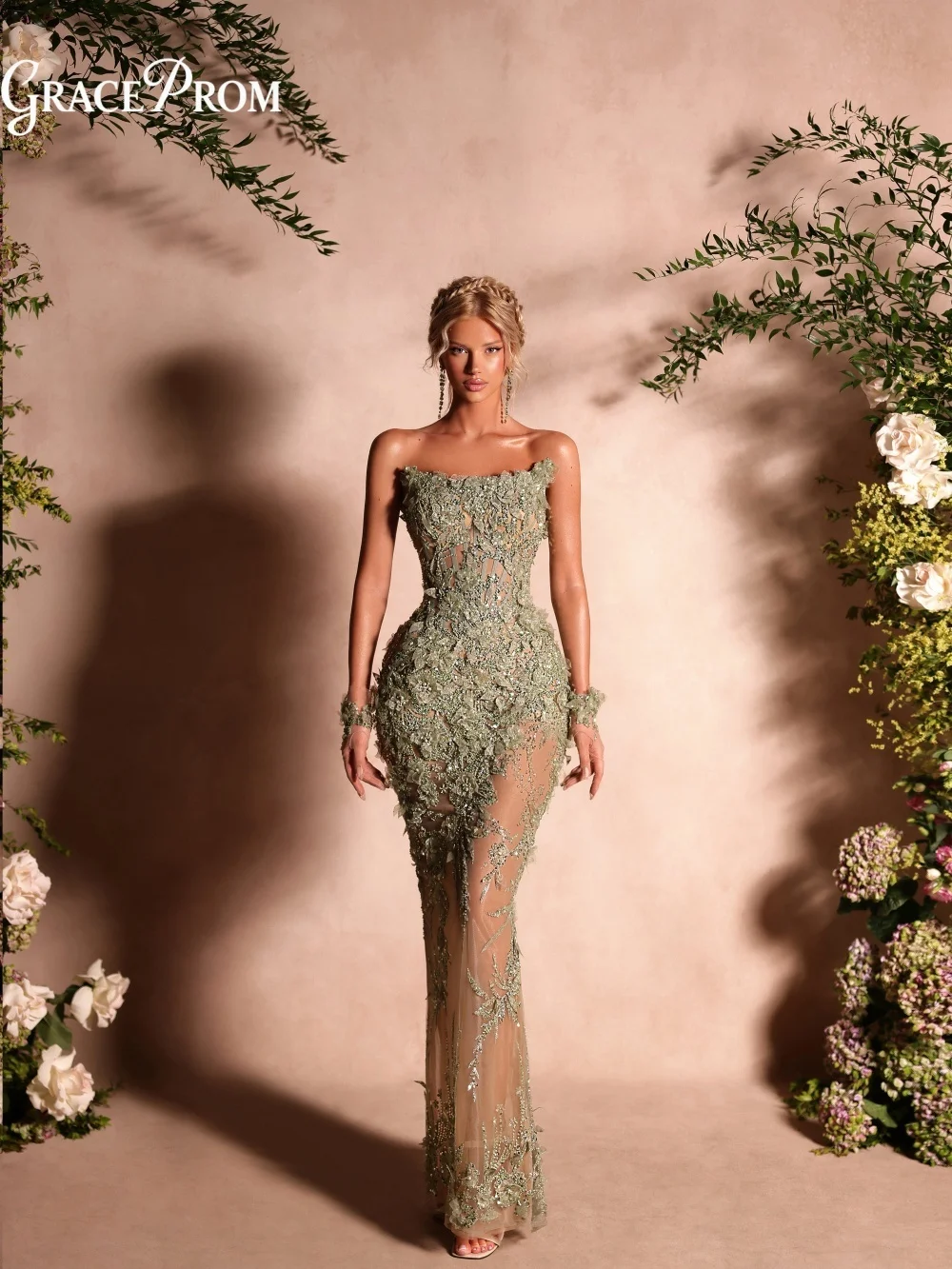 

Sexy Sage Green 3D Leaf Floral Illusion Lace Evening Gown Strapless Straight Neck Beads Wedding Guest Party Dress فساتين سهرة