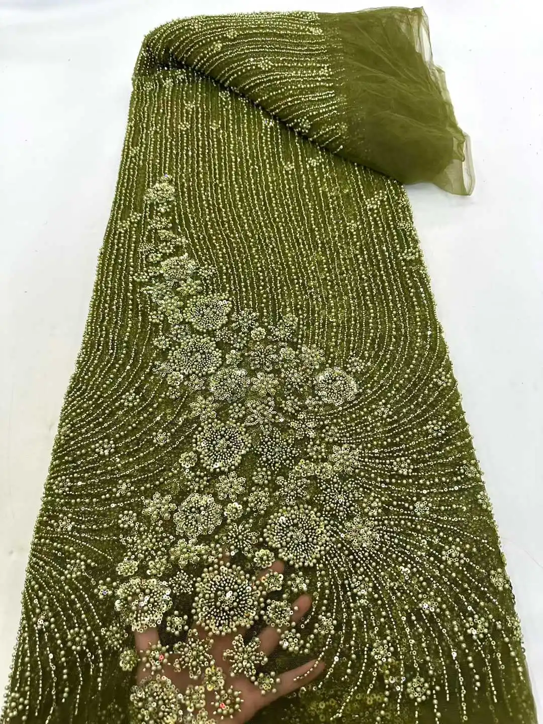 

Luxury African Sequins Lace Fabrics High Quality 5 Yards Embroidery French Nigerian Heavy Lace Fabric For Wedding Party