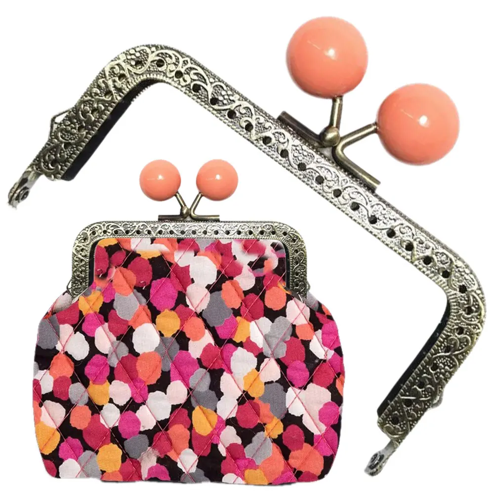 10pcs-105cm-retro-pattern-sewing-metal-purse-frame-with-center-candy-kiss-clasp-patchwork-bag-handle-making-supplies-parts