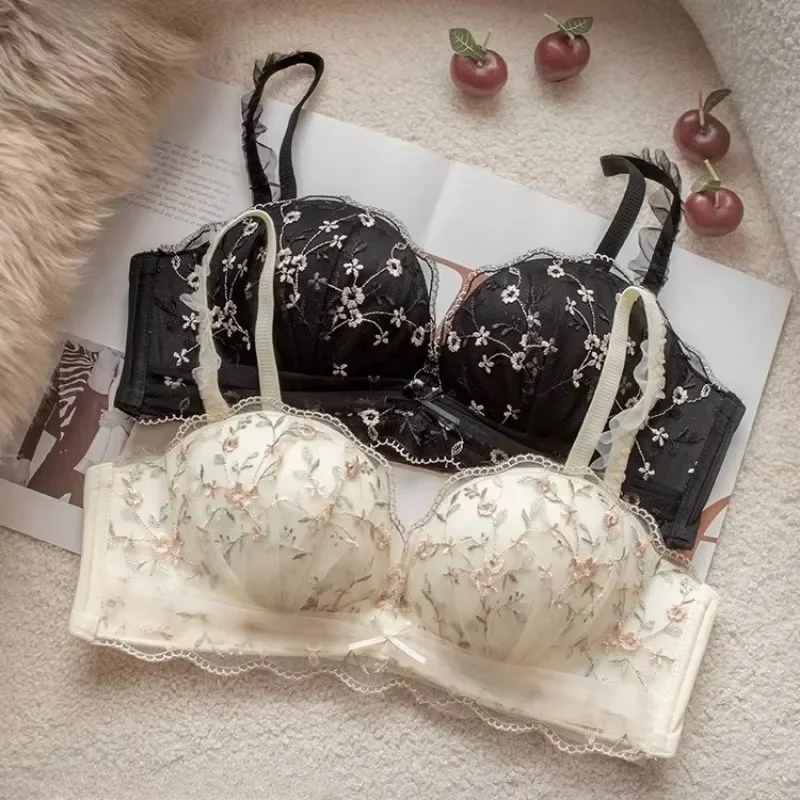 Women's Underwear Flower Embroidery Lace Steel Ring Top Support Small Chest Gather Insert Cushion Adjustment Bra 32d Lace Bra