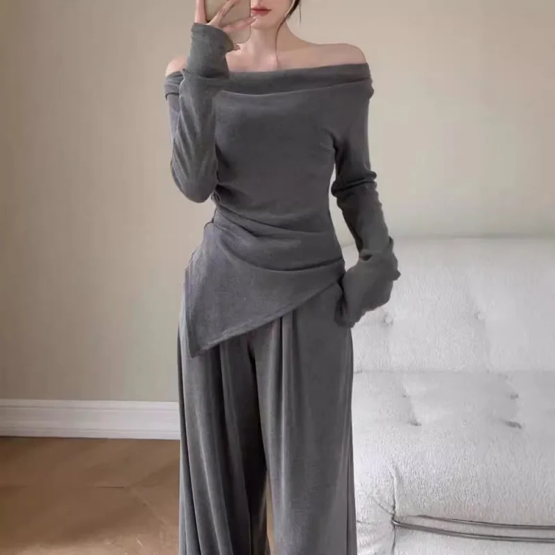 

Off-Shoulder Long Sleeve High-End Elegant Slim-Fit Top and Wide-Leg Pants Two-Piece Set for Women in Autumn