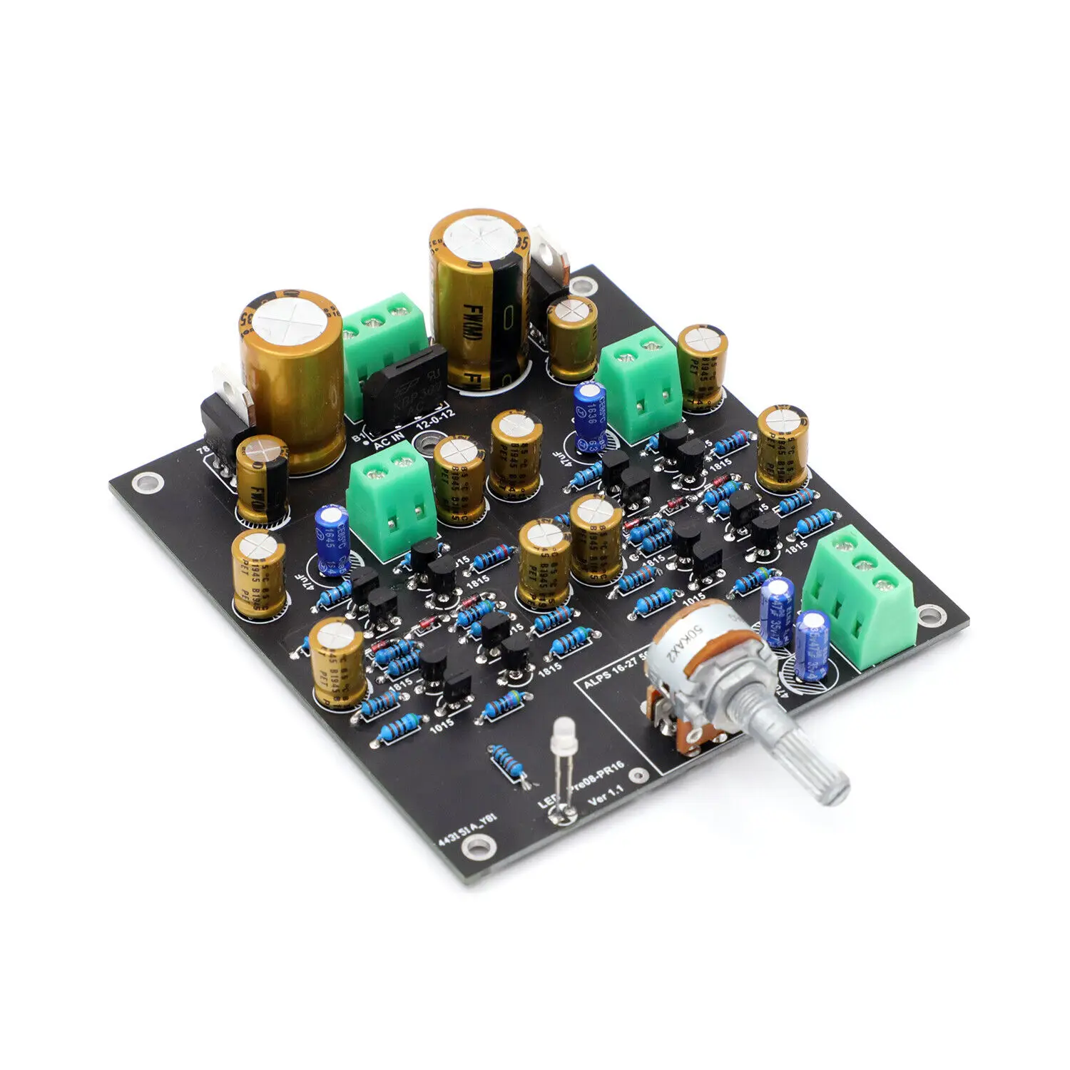 

Сборный Стерео предусилитель/усилитель для наушников на основе Marantz SA-17S1