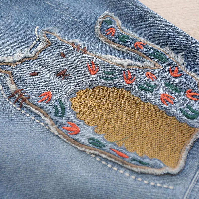 Women's Jeans 2025 Autumn New Korean Style Vintage Cartoon Embroidery Patch Nine-point Harem Denim Pants