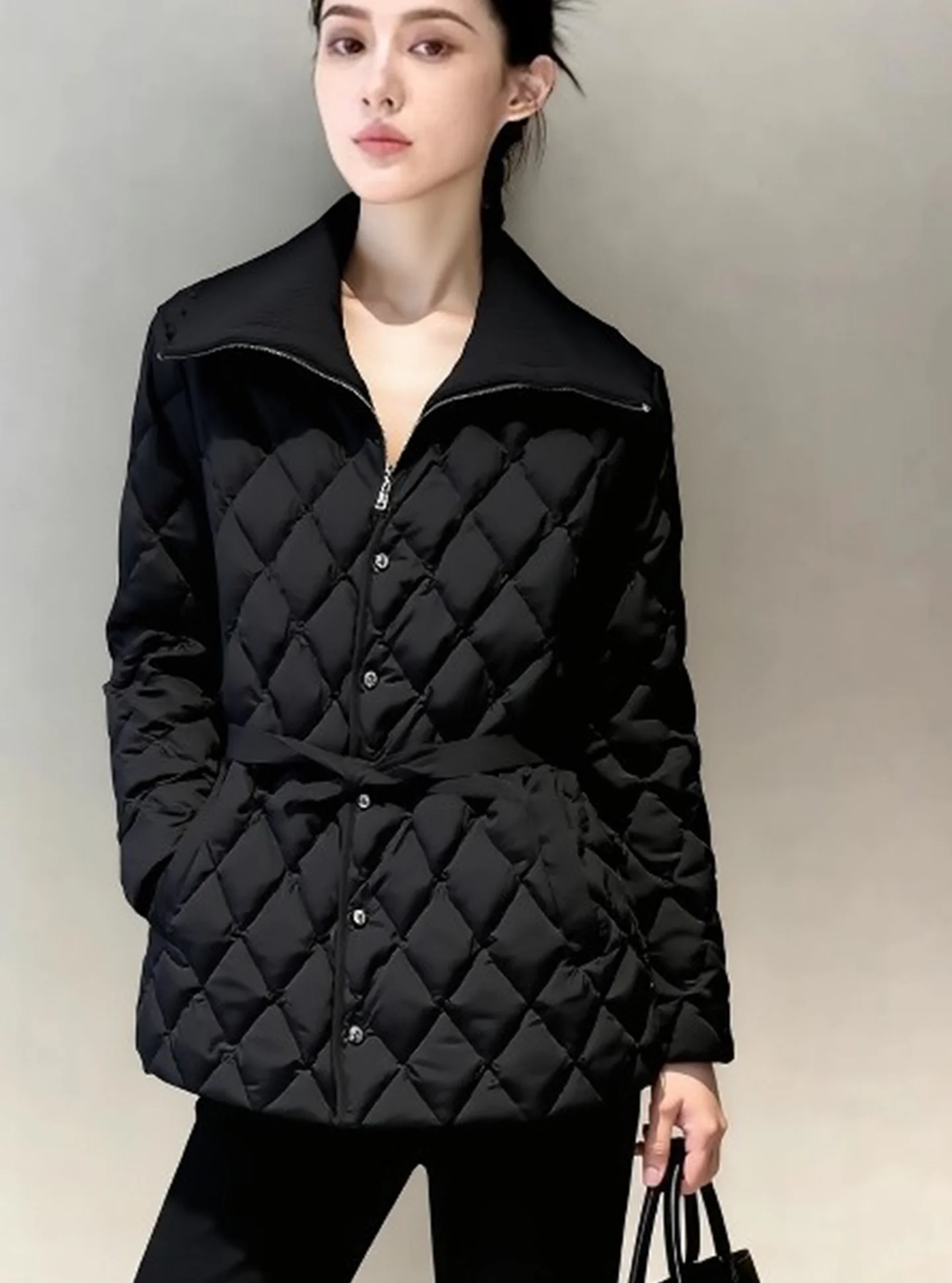 Sli Bla acolchado ort abajo Jaet mujer 2025 nuevo invierno Faion tamaño pequeño Ele Thi prendas de vestir exteriores de fibra sintética Du abajo