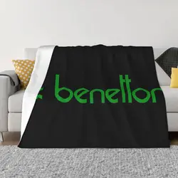 United Colors Of Benetton Blanket Bedspread On The Bed Beach Keep Warm