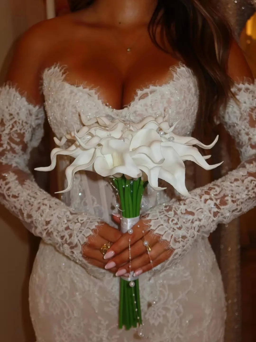 Sexy Lace Church Wedding Dress Off Shoulder Detachable Long Lace Sleeve Sheer Bone Corset Trian Mermaid Bridal Bridal Gowns