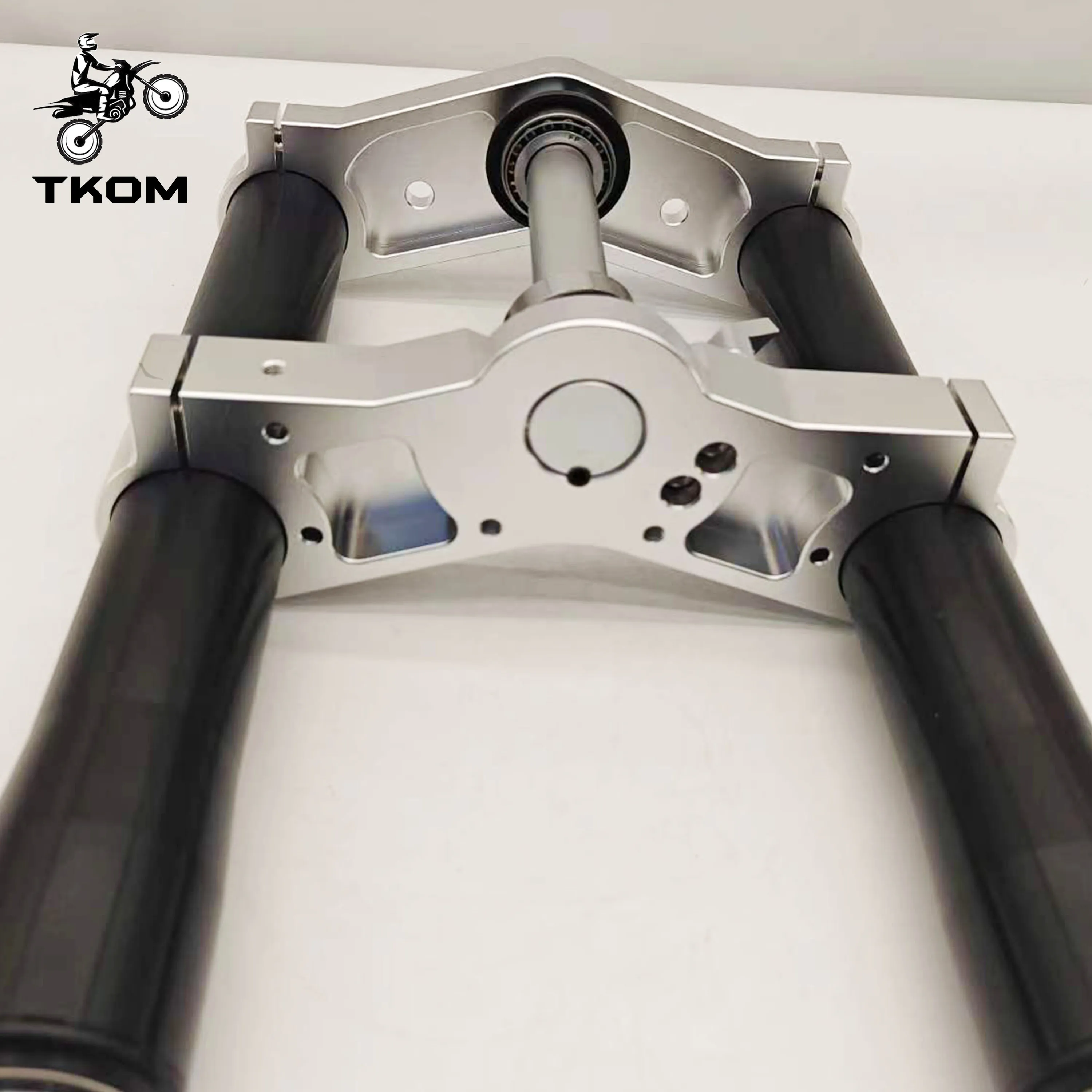 Z50 600mm Upside down front shock Fork with Black motorcycle disc brake Hub For Honda monkey z50