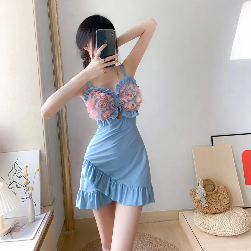 2023 New Summer Fashionable and Unique Chest Bow Splice 3D Flower Irregular Ruffle Hem Hem One Piece Flat Corner Skirt Swimwear