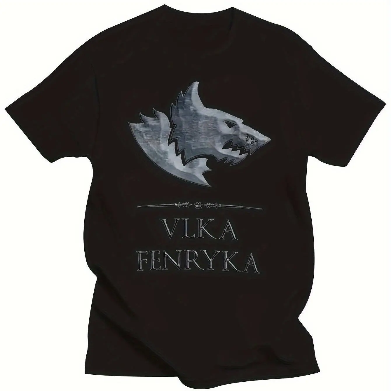 40K Space Werewolf T-Shirt mit dem Grafikmotiv des Astartes Legion Horus Rebellion Wolfskopfes und dem Schriftzug Vika Fenryka – Detail 3