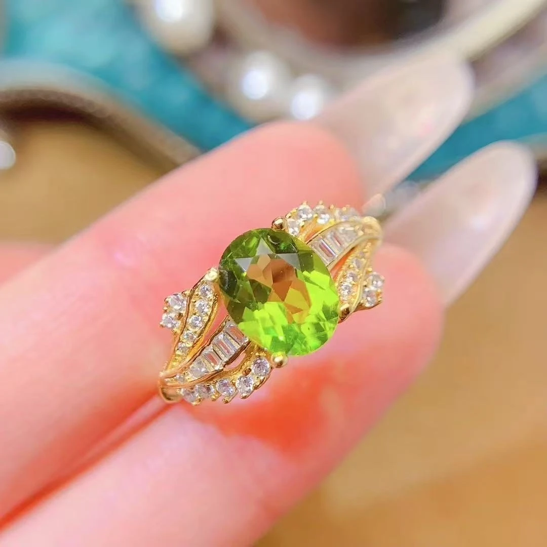 

KJJEAXCMY High End Women's Ring Natural Peridot S925 Silver with Electroplating Boasting High Clarity Full Brilliance Gift