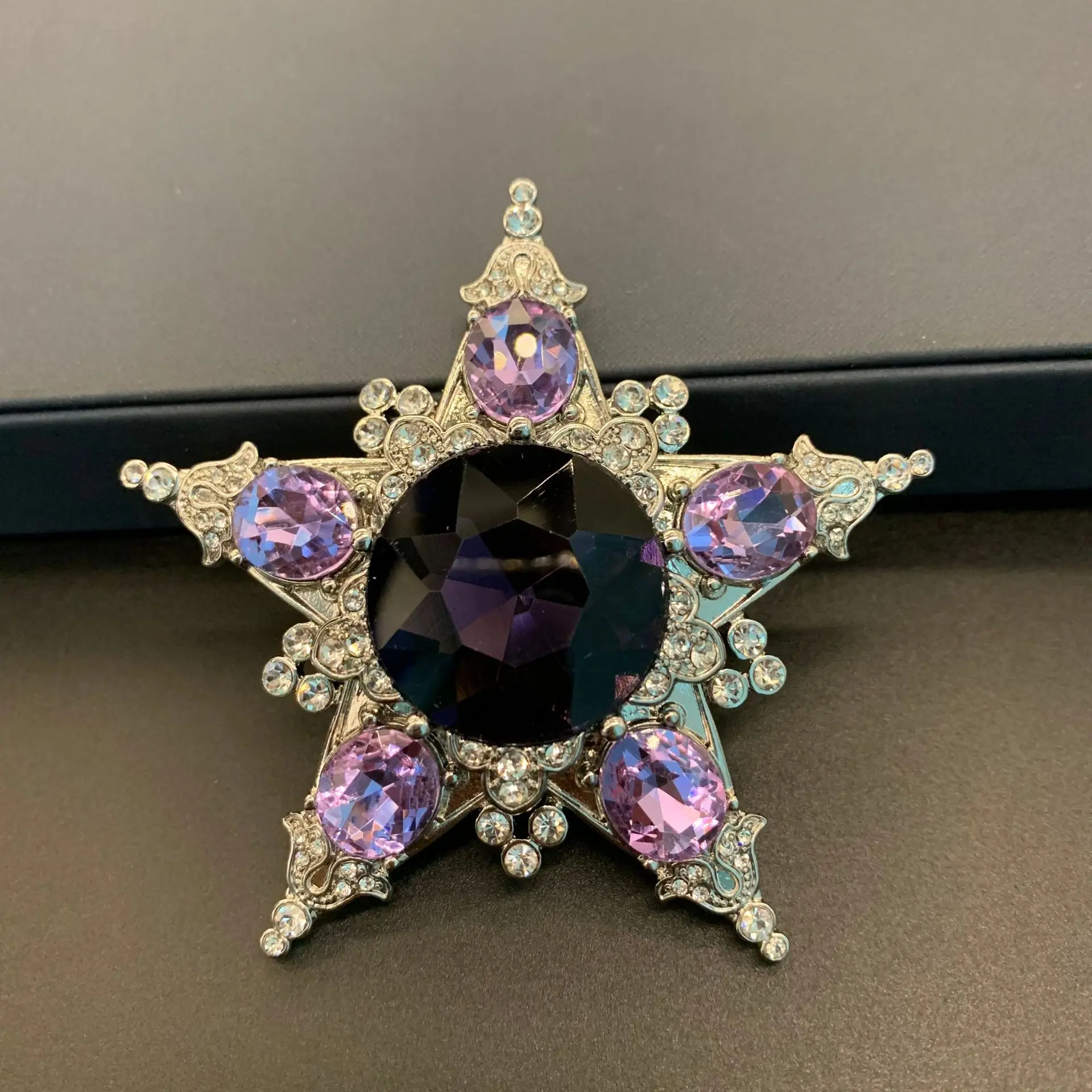 Vintage Personalized Star Brooches Purple Rhinestone Shiny Retro Brouch Pin Earring For Women Jewelry Clothing Accessories