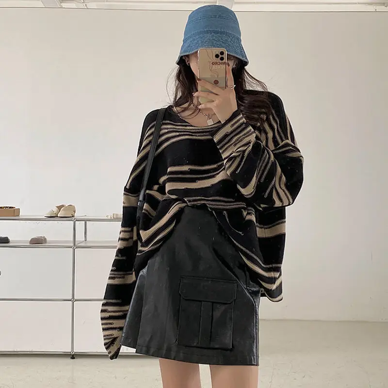 Striped Sweater Women Long Sleeve Loose Patchwork Gothic Knitted Jumpers Hip Hop Autumn Retro Oversize Pullover