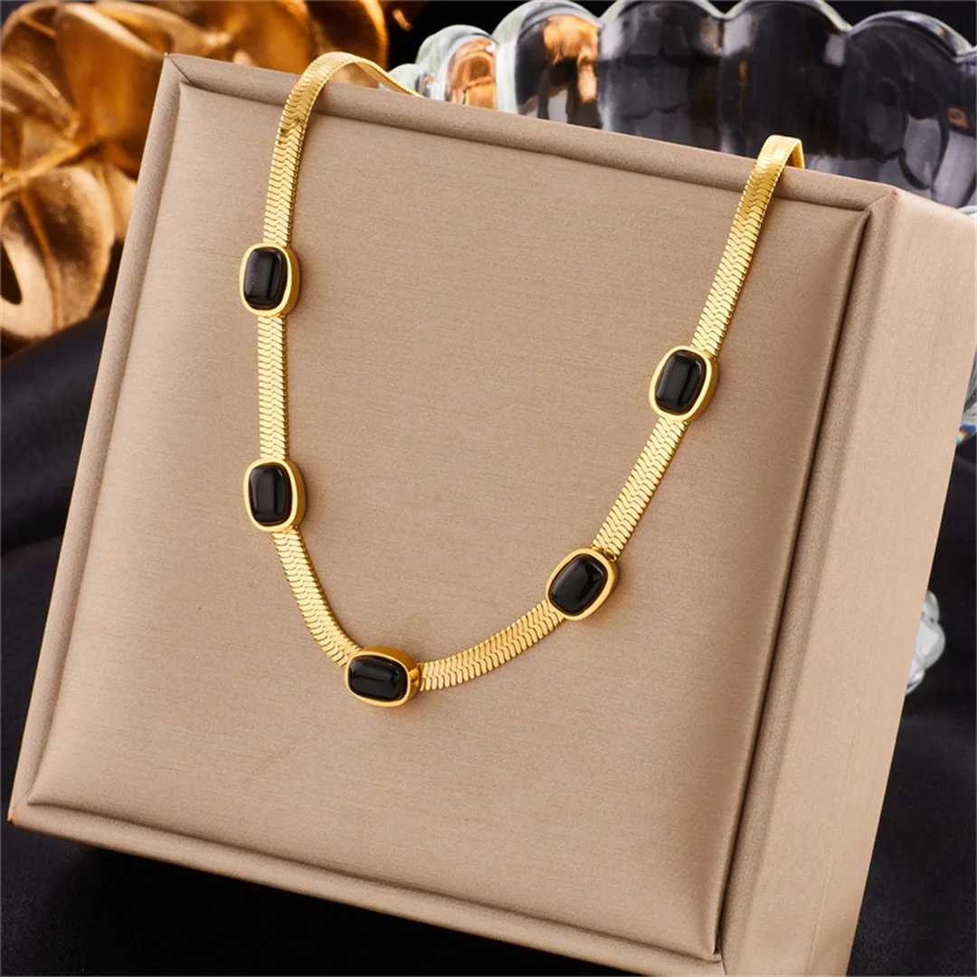 Punk Clavicle Geometry Charm Necklace Female Gold Color Stainless Steel Flat Blade Snake Chain Choker Necklace for Woman Jewelry