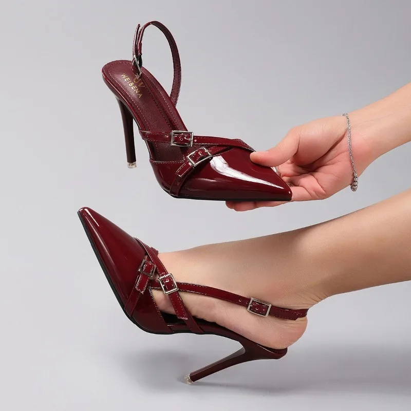 الصيف مثير براءات الاختراع والجلود أشار تو صندل كعب عالٍ المرأة أنيقة ضيق الفرقة مشبك تصميم أحذية خفيفة خنجر الصنادل #1