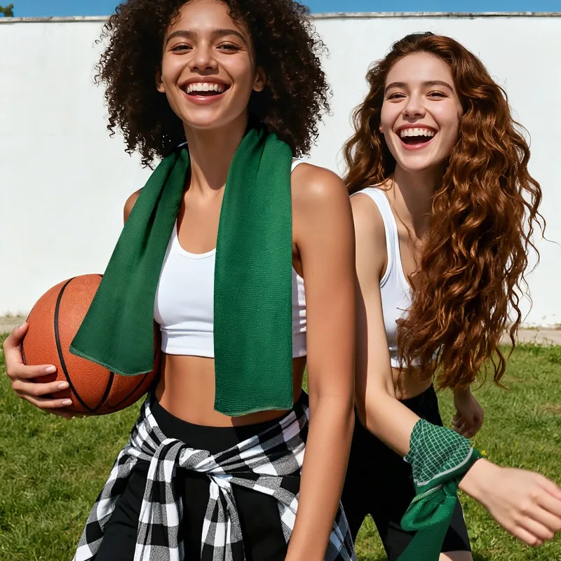 Polyester Cotton Sports Towel, Tennis Competition Towel Sweat Absorbing and Quick Drying Gym Towels