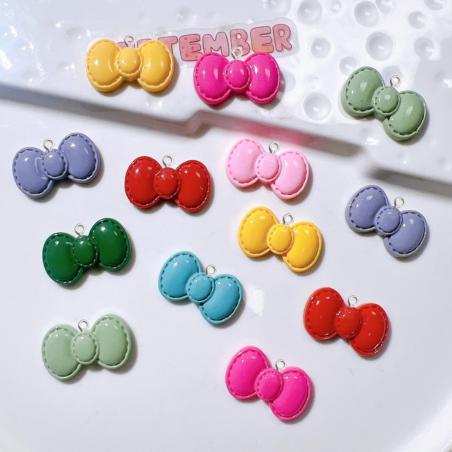 10Pcs Cute Cartoon Bowknot Resin Pendant For Jewelry Findings Accessories Earrings Keychain Necklace Decor Art Materials Charm