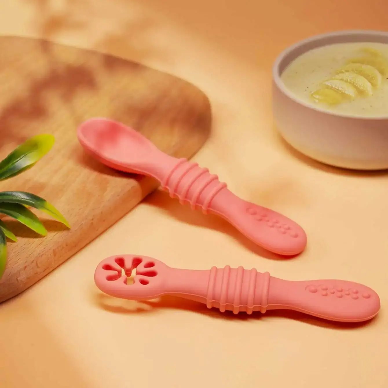 2Pcs Baby Silicone Sticky Spoon Learning Self-feeding Solid Color Spoon Soft Silicone Feeding Spoon Safe with hole Rice porridge