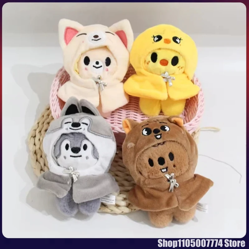 

Новая плюшевая кукла Skzoo Stray Kids 2026: Корейские персонажи Wolfchan, Leebit, Dwaekki, Hanquokka, Jiniret, Bbokari – мягкая игрушка для фанатов, подарок