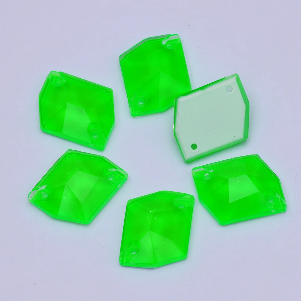 Cosmic K9 Trilliant Glas-Strasssteine mit abgeschrägter Rückseite, elektrisch glänzende Farben, aufnähbare Kristalle für Kleidungszubehör – Detail 8