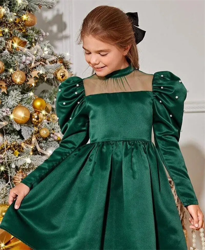 

A-Line Flower Girl Dress for Wedding Green Satin Pearls Decoration Princess Christmas Party Dress Long Sleeves Kid Cloth