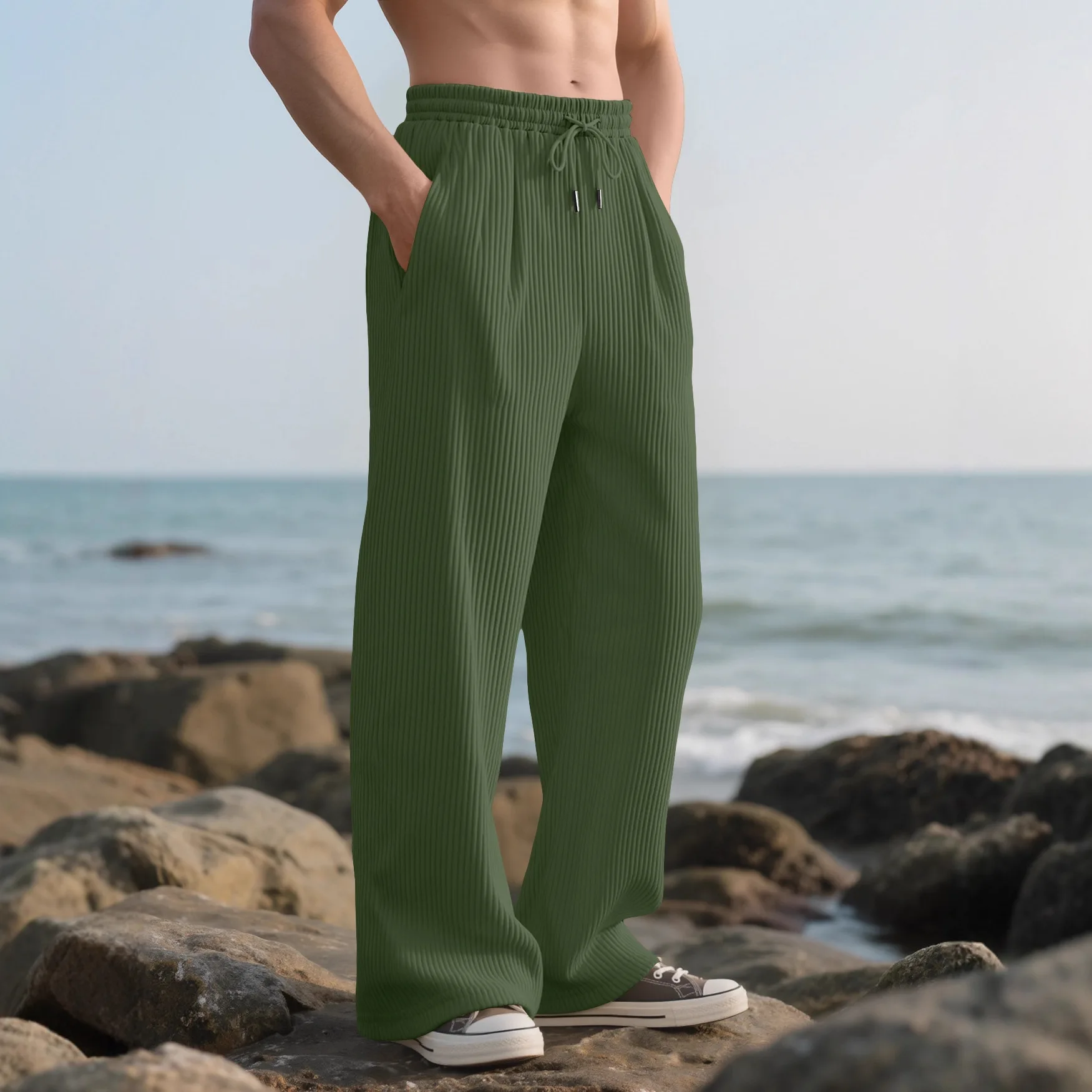 بنطال رياضي خفيف الوزن للرجال فضفاض مناسب مفتوح من الأسفل شبكي بجيوب واسعة الساق مخطط من قماش الجاكار برباط