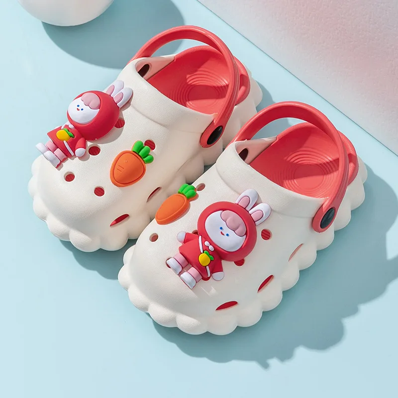 Slippers Kids Children Baby Shoes for Boys Girls Cute Cartoons Sandals Summer Home Iindoor Anti Slip Soft Soles Hole Shoes