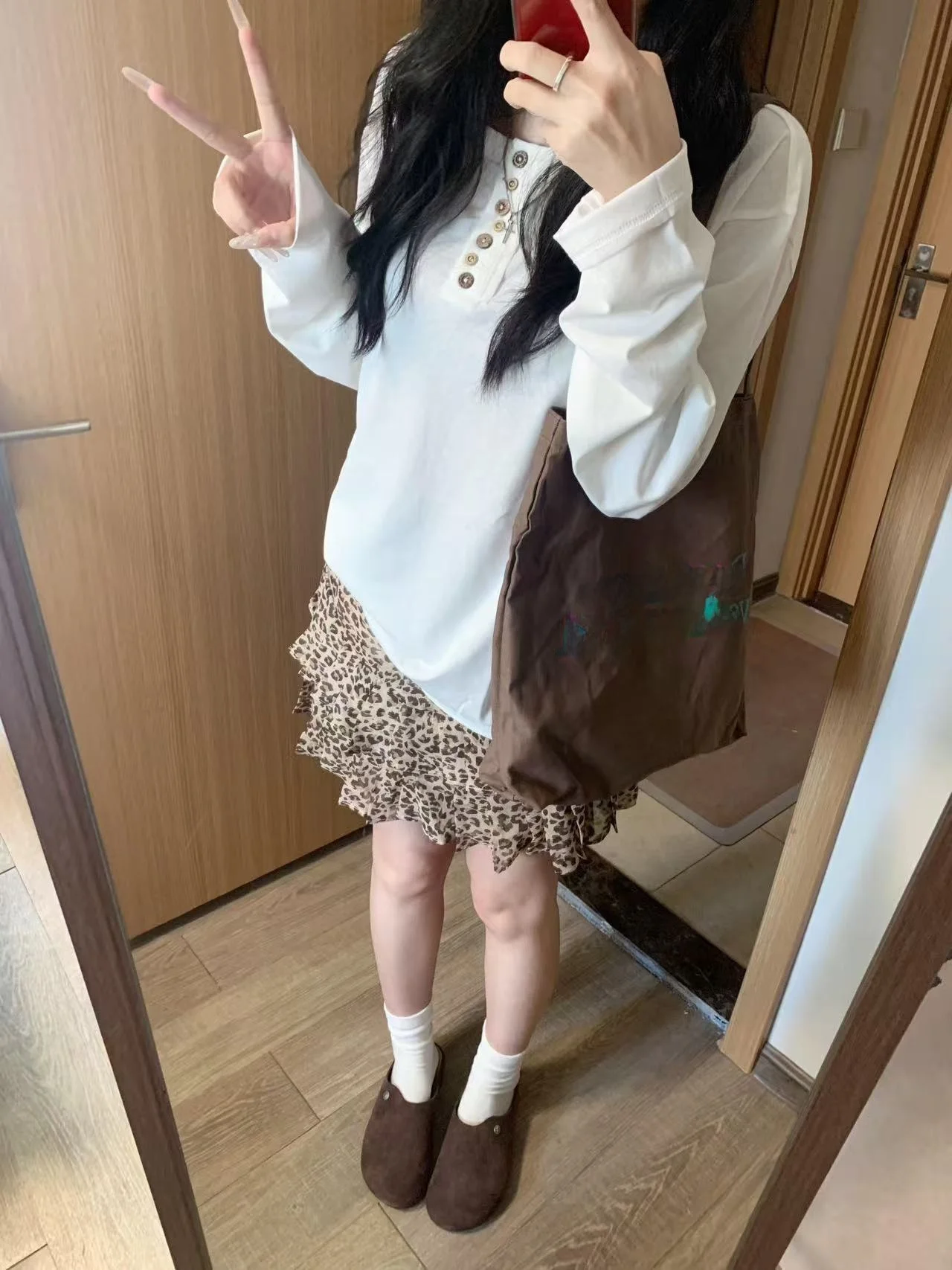 

Повседневная юбка с леопардовым принтом, женская корейская юбка трапециевидной формы, плиссированная юбка с высокой талией, футболка из ацетатного волокна